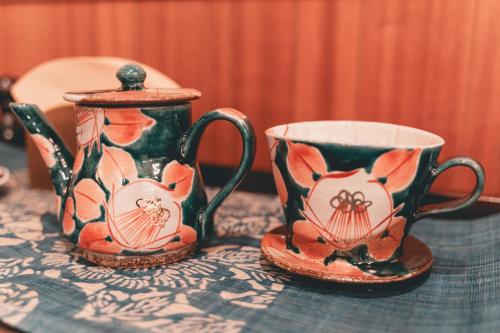 Tetera y cafetera en ルグランみしま