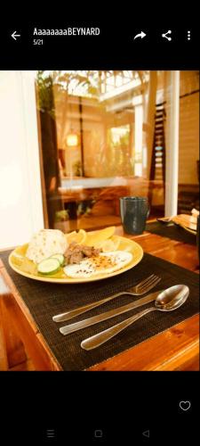 Comida in lodge ou em algum lugar perto