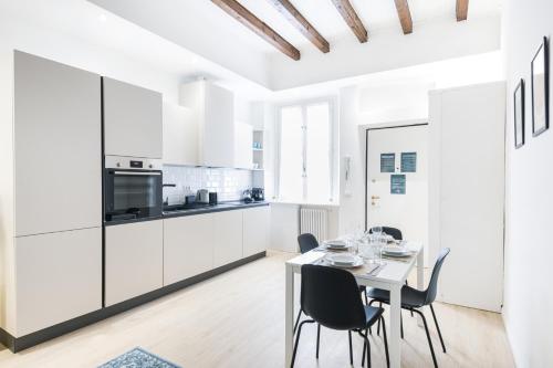 Easylife - Milano - Pilo 10 - Porta Venezia