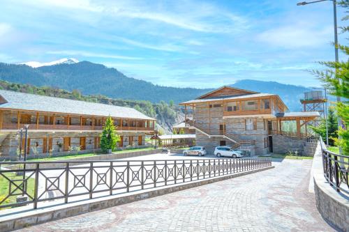 Ein allgemeiner Bergblick oder ein Berglick von des Hotels aus