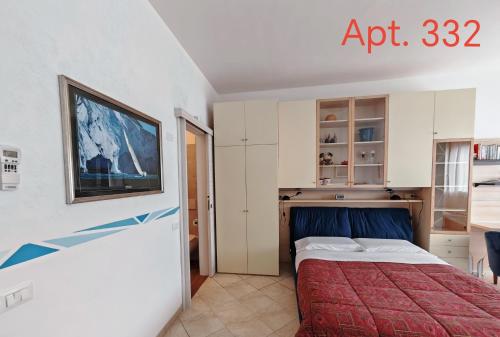 Katil atau katil-katil dalam bilik di Garda Apartments in Euroresidence