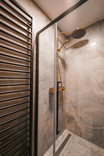 Salle de bains dans l'établissement Hotel Mezza Notte