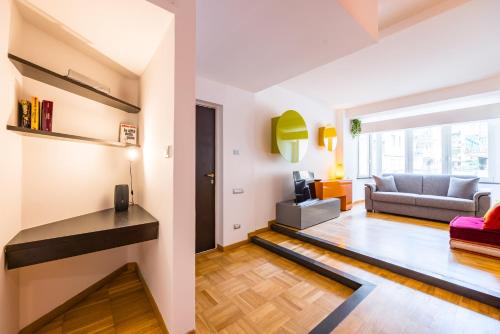 Fresh and Trendy Flat at Vomero
