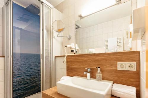 Hotel Rickmers' Insulanerにあるバスルーム