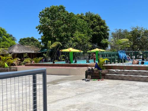 Gallery image of Maxbelle Mountain Resort in Daanbantayan