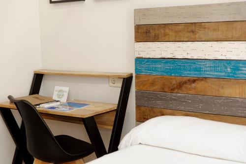 Кровать или кровати в номере Hotel MR Costa Blanca