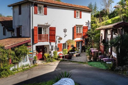 Zahrada ubytování Le Moulin de Pascale