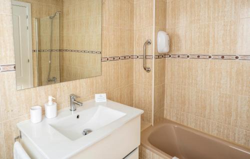 CALMA Apartments photo 37