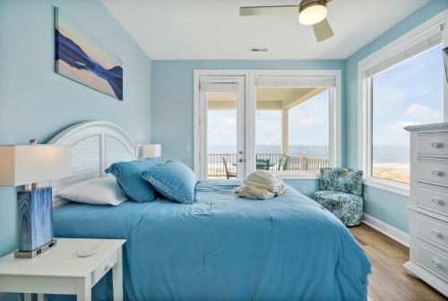 Postel nebo postele na pokoji v ubytování Aquila West