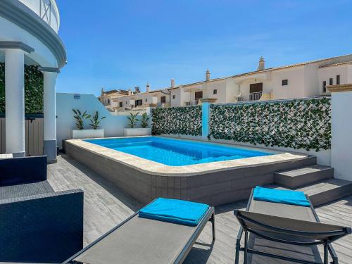Luxury Villa walking distance Galé Beach Albufeira