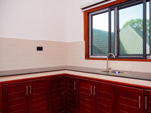 Kuchyň nebo kuchyňský kout v ubytování Mwambani Beach Villas (Tanga)