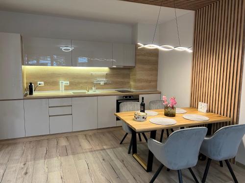 MidnightBlue Apartment