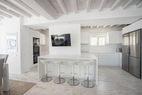 Villa Nafsithoi, Agios Lazaros