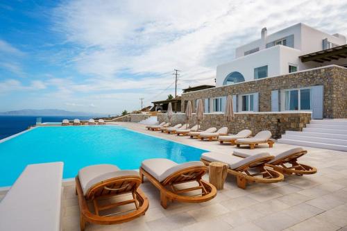 Villa Nafsithoi, Agios Lazaros