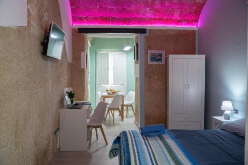 Μια τηλεόραση ή/και κέντρο ψυχαγωγίας στο La casa sulle mura di Tropea vista mare