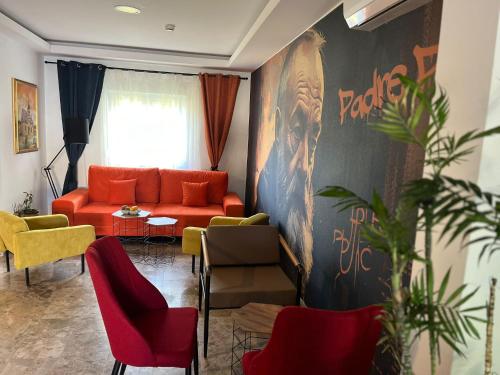 Posezení v ubytování Medjugorje Boutique Hotel PHOENIX
