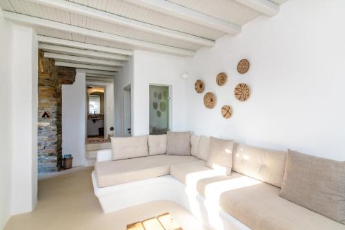 Χώρος καθιστικού στο Giagermos House