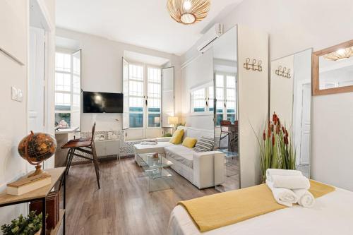 San Telmo 10 by Pineapple Homes