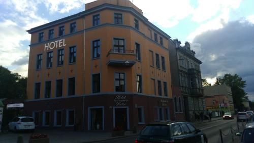 Budova, kde se hotel nachází