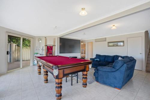 69 Shepherd Ave Goolwa South - BYO Linenにあるテレビまたはエンターテインメントセンター