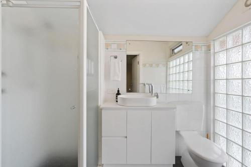 Ένα μπάνιο στο Chiton Breeze - Seagull Ave Hayborough - Linen Included
