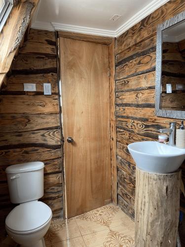 Koupelna v ubytování Eco Lodge La Ola Oculta