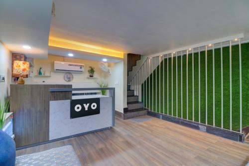 OYO Hotel MIDO 로비 또는 리셉션