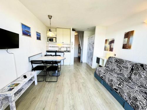 Photo de la galerie de l'établissement Résidence Le Boucanier - Studio pour 4 Personnes 354, à Vieux-Boucau-les-Bains