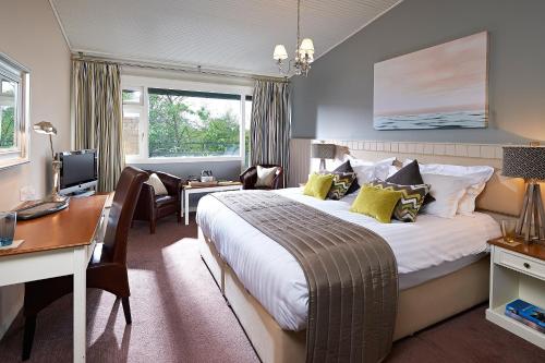 Gallery image of Potters Heron Hotel in Romsey