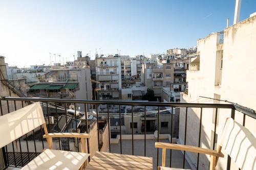Modern renovated place in the city - Medley Serenity