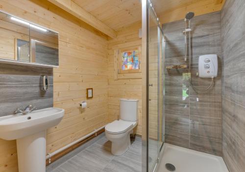 Kylpyhuone majoituspaikassa Crafters Retreat