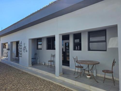 Gambar di galeri bagi Li-Bru Self Catering Accommodation di Windhoek