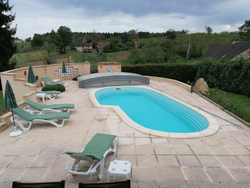 Photo de la galerie de l'établissement La N'OIE - Piscine - Sarlat 10min, à Rivaux