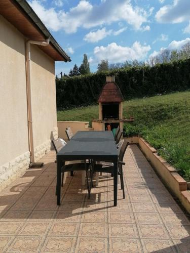 Photo de la galerie de l'établissement La N'OIE - Piscine - Sarlat 10min, à Rivaux