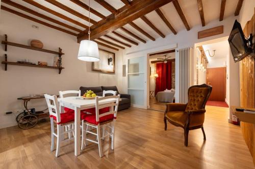 Keys of Italy - Mercato 20 - Modern 1 bedroom nearby Mercato Centrale