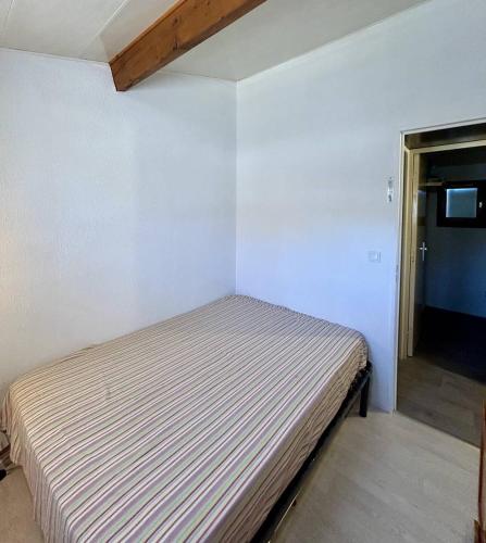 Maisonnette à 2 min de la plage agréable pour les vacances 4BRI326