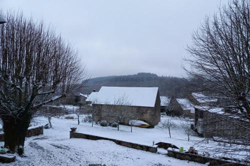 L'établissement Gîte Le Chardet en hiver