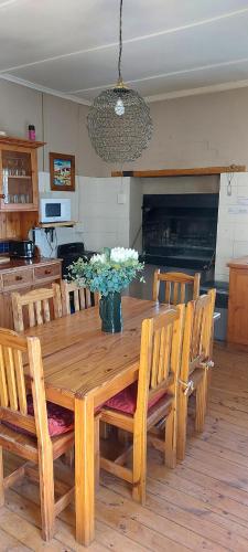 Dapur atau dapur kecil di Middelfontein Farm