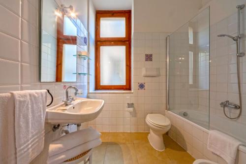Koupelna v ubytování Le due Sicilie-Guest House