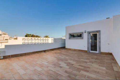 Blife Frankya private rooms