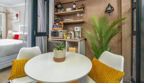 Φωτογραφία από το άλμπουμ του Kamuzi exquisite tiny home near airport - 2217 σε Harare