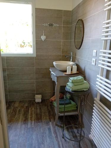 Bilik mandi di Chambre de charme