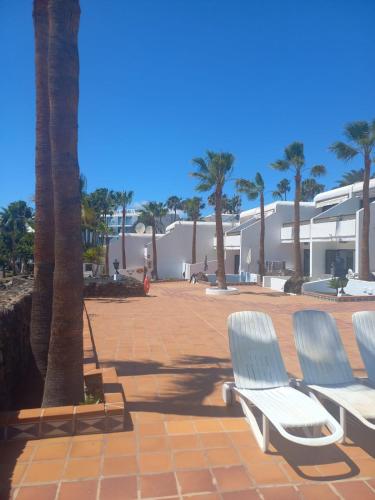 Club Del Mar No.8