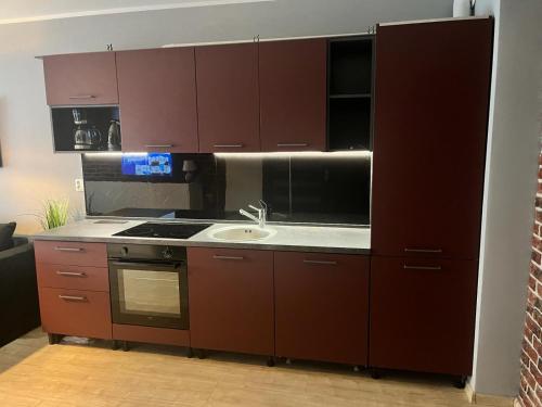 Η κουζίνα ή μικρή κουζίνα στο JUNGLE