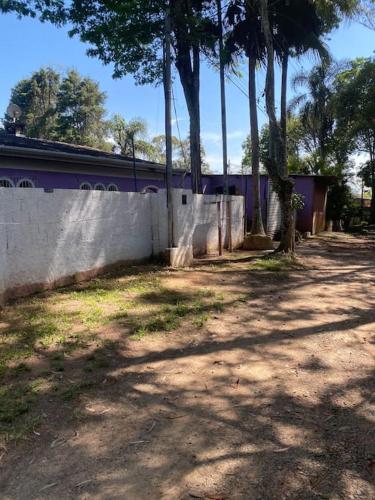 Zahrada ubytování Chácara Aconchegante com Piscina e Salão de Festas