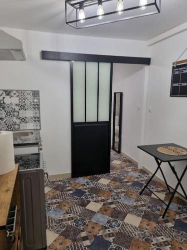 Fotografie z fotogalerie ubytování Studio maisonnette Le bureau v destinaci Laon