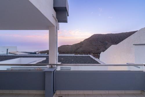 a view from the balcony of a house at Mariposa Del Sol in Patalavaca