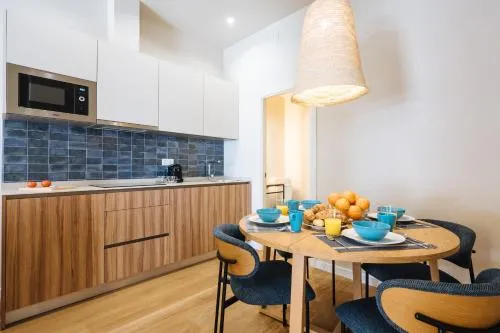 New Hostly Alameda Apartments photo 39
