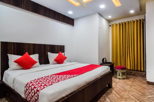 Gallery image of Hotel O 29111 Tak International in Udaipur