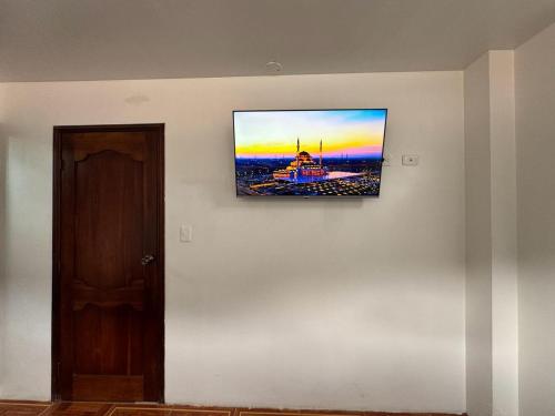 Televisyen dan/atau pusat hiburan di Nordic Room